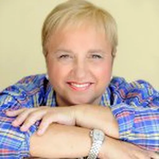 @lidiabastianich profile image