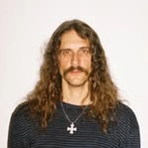 @likes.this profile image