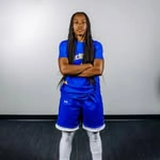 @lila_hooper profile image