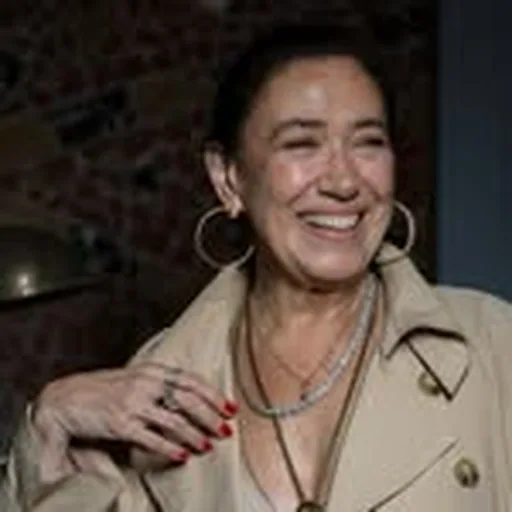 @lilia_cabral profile image