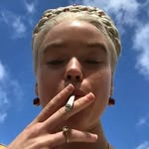 @lilnarnia profile image
