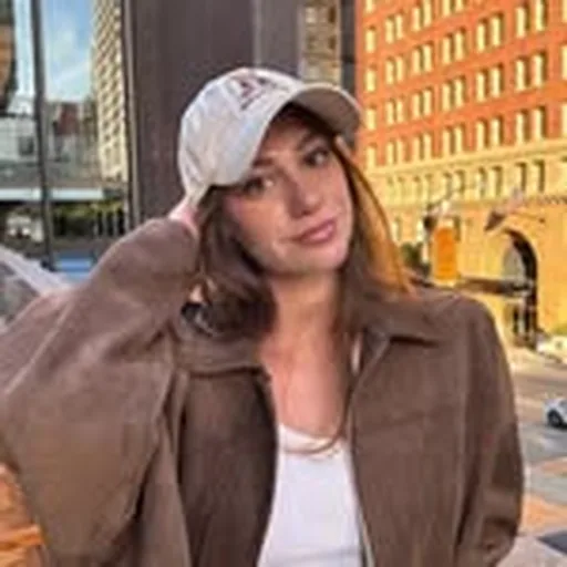@lilouressencourt profile image