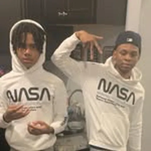 @liltwinsnatch profile image