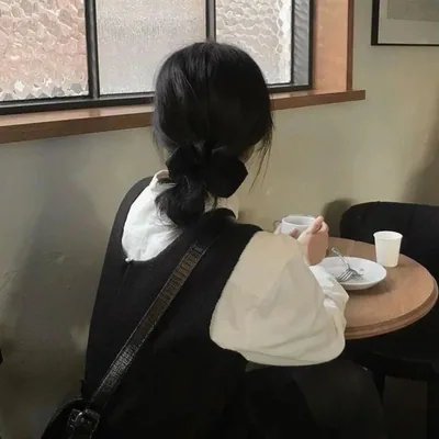@lily__kitt3n profile image