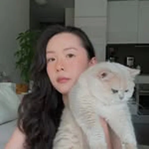 @linalikesmoney profile image