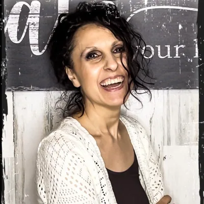 @lindasdiybydesign profile image