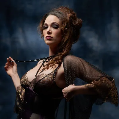 @lindsaylanoche profile image