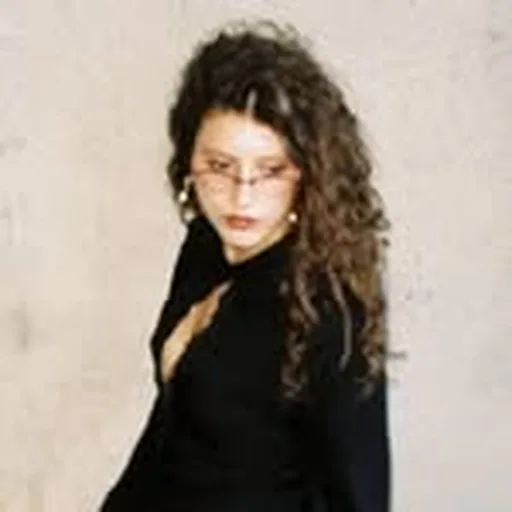 @lindseylomis profile image