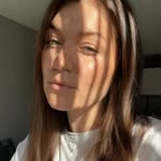 @lisabublii profile image