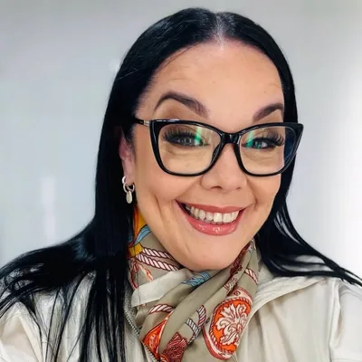 @lisajaneriley profile image