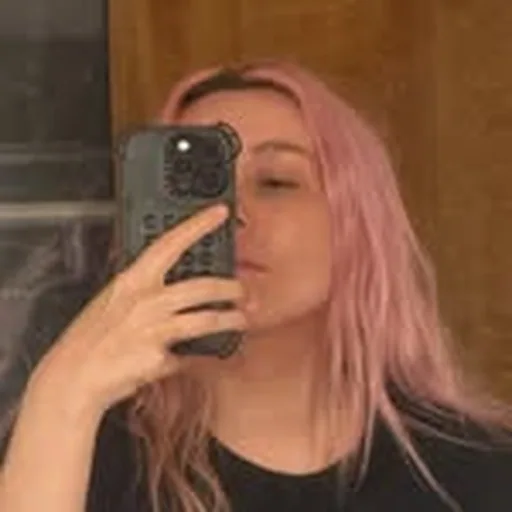 @lisamchlik profile image
