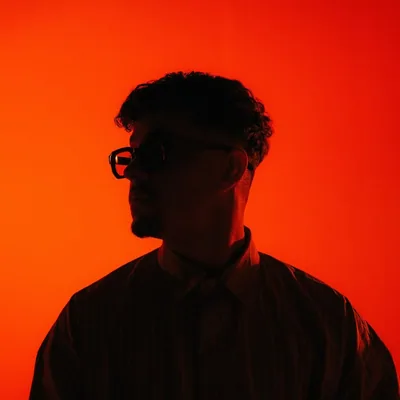 @listentodevin profile image