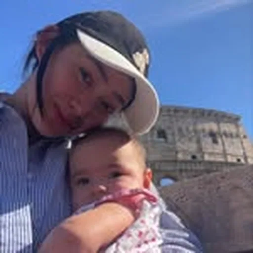 @littlelifewithlala profile image