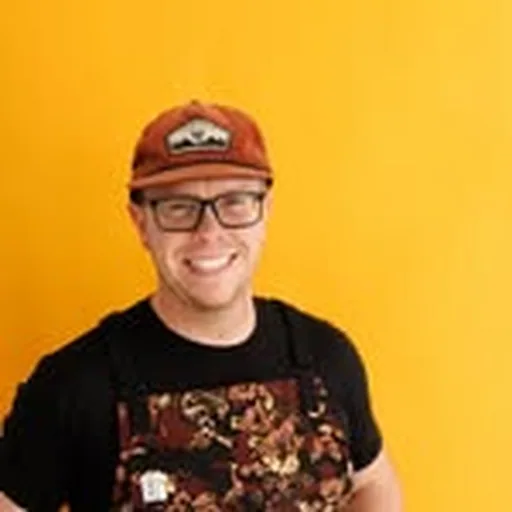 @livefireaaron profile image