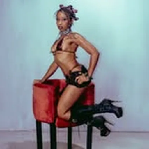 @liyazwrld profile image