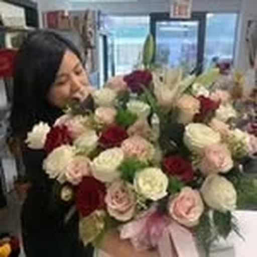 @lizfloristyyc profile image