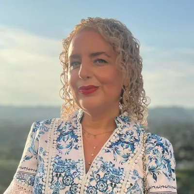 @lizinlosangeles profile image