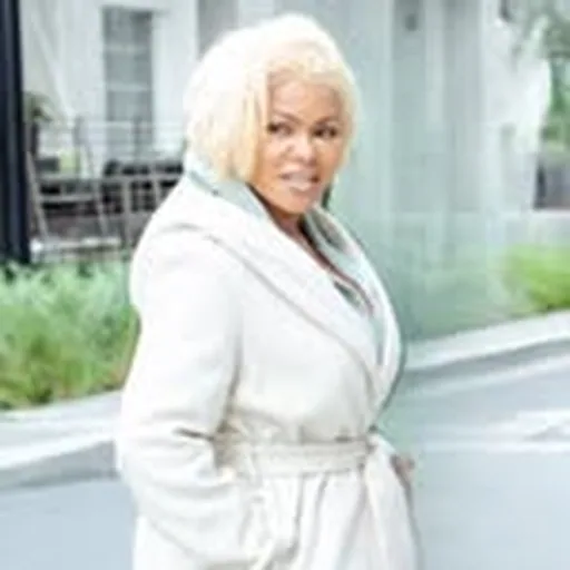 @lmariewealthy profile image
