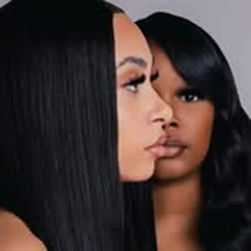@lockedandlaid profile image