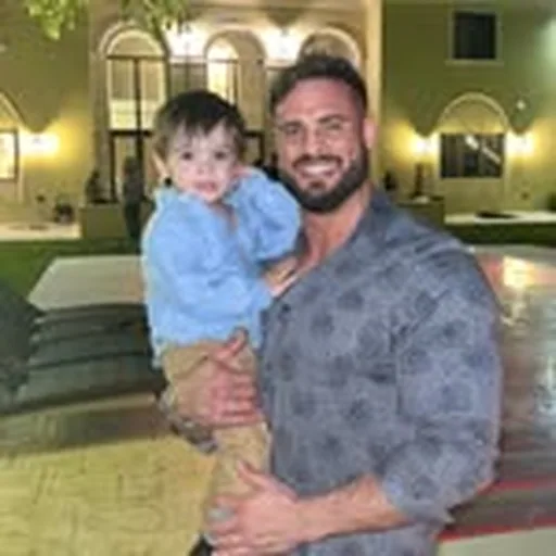 @logan_franklin profile image