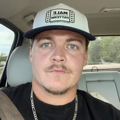 @logan_lamb11 profile image