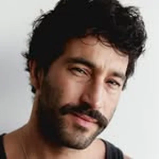 @logullo_ profile image