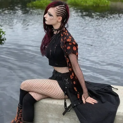@lokielfgodofmischief profile image