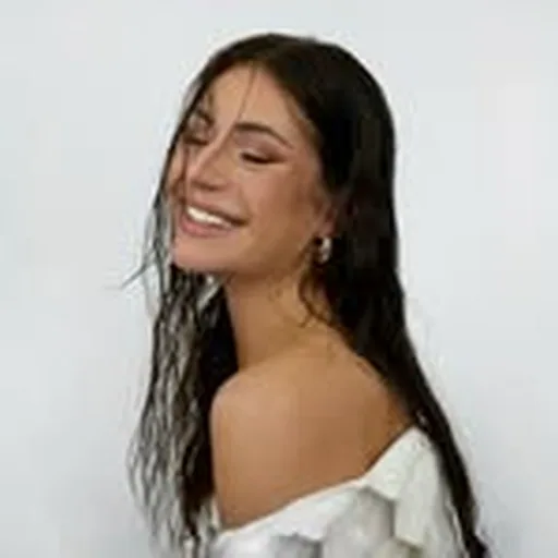 @lolagllt_ profile image