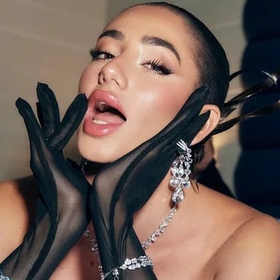 @lolalolita profile image