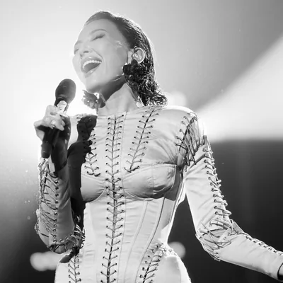 @lolaofficial_ profile image