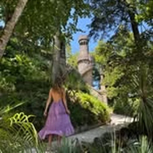 @lolotheblondie profile image