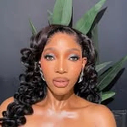 @looks_by_bob profile image