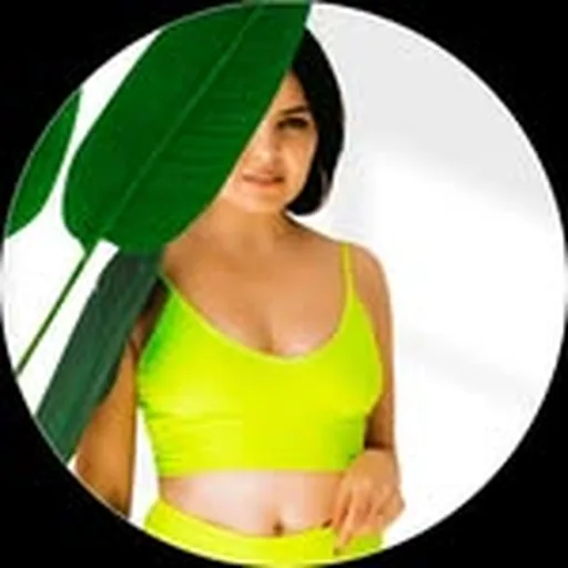 @lorabannyk profile image