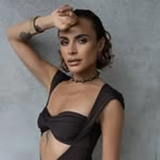 @lorensiya profile image