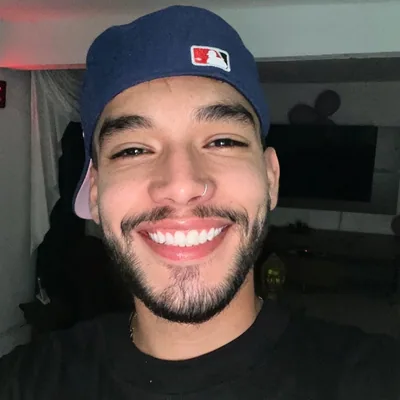 @lorenzoacevedo8 profile image