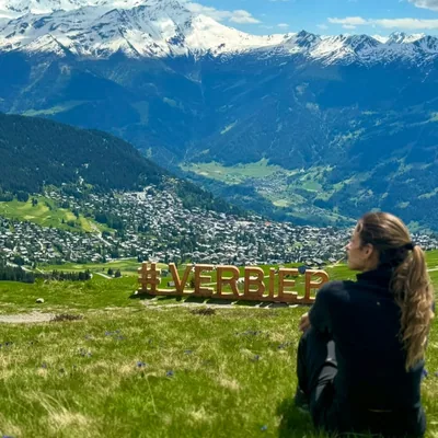@lostinsky_travel profile image