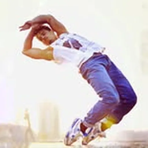 @lou.ease profile image
