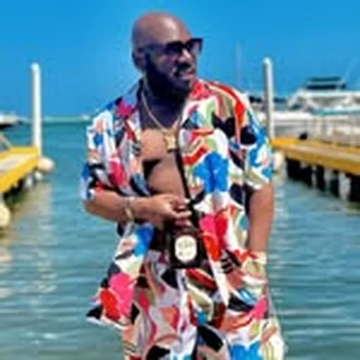 @louieknuckles profile image