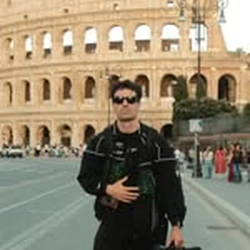 @louishouiller profile image