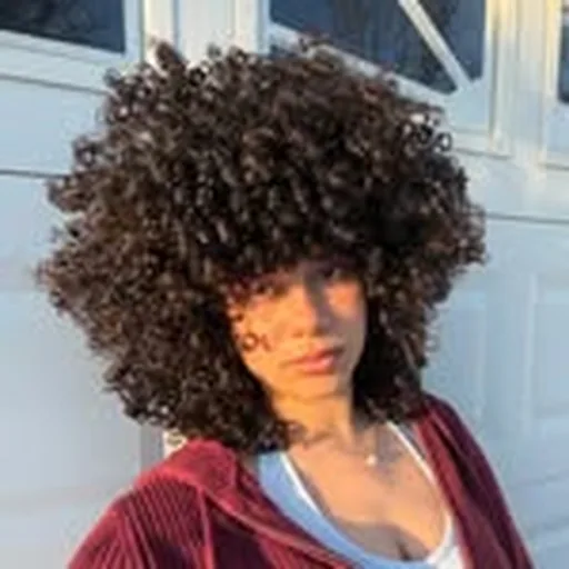 @love_elainne profile image