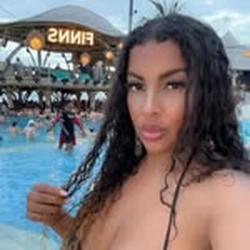 @loveleno2 profile image
