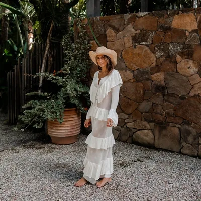 @lovewildweddings_ profile image