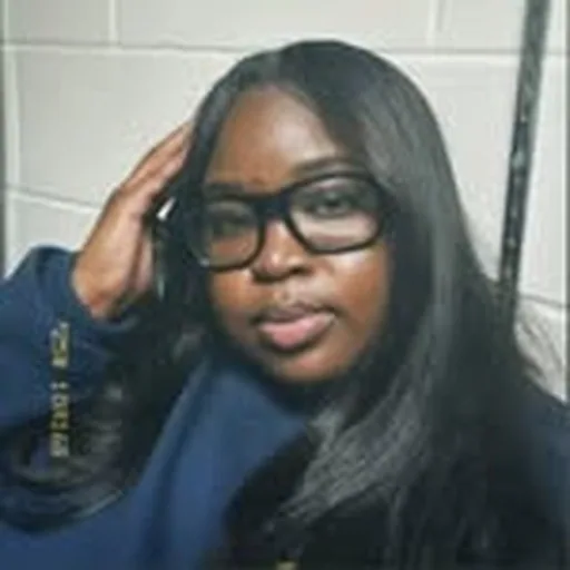 @lowkeydee__ profile image