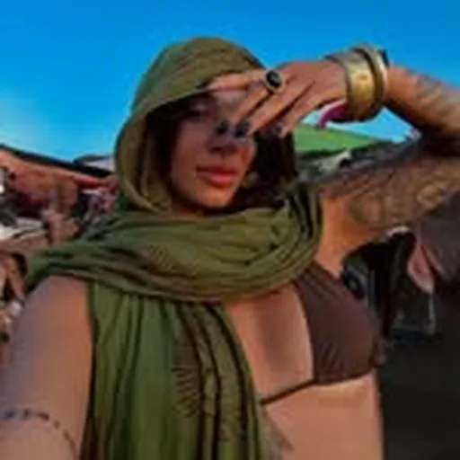 @luananovi profile image