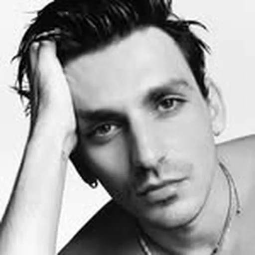 @lucaguarini profile image