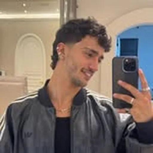@lucashorty profile image