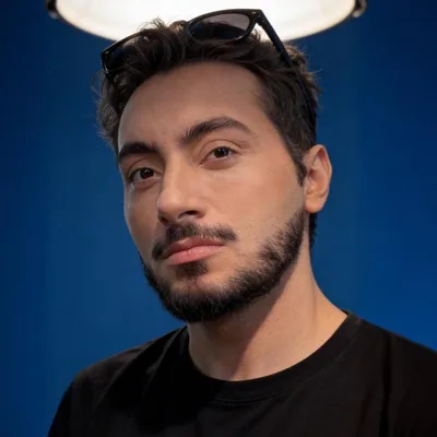 @lucaxpax profile image
