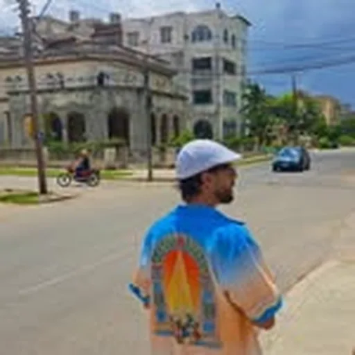 @lucazevini profile image