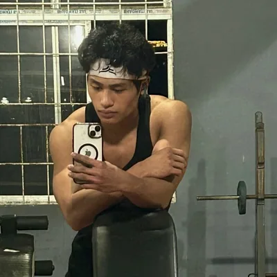 @lucky_khiham profile image