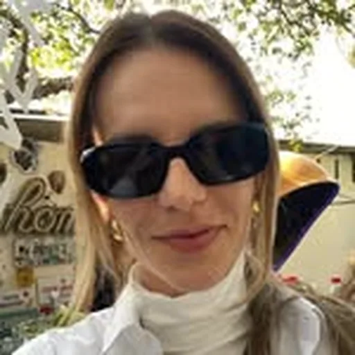 @luele profile image